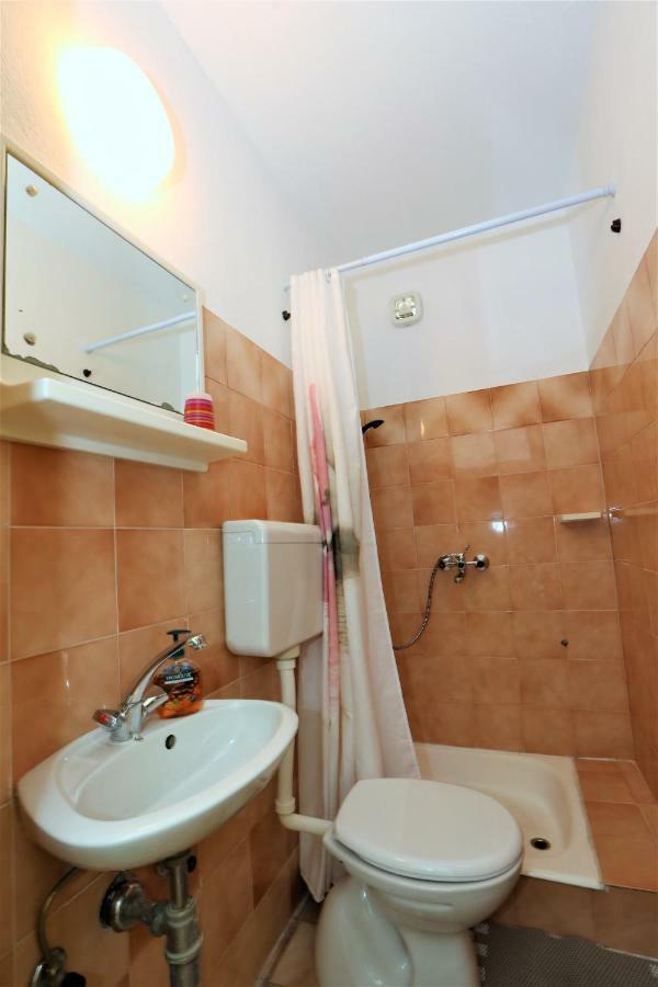 Apartmani Vinko 巴什卡沃达 外观 照片