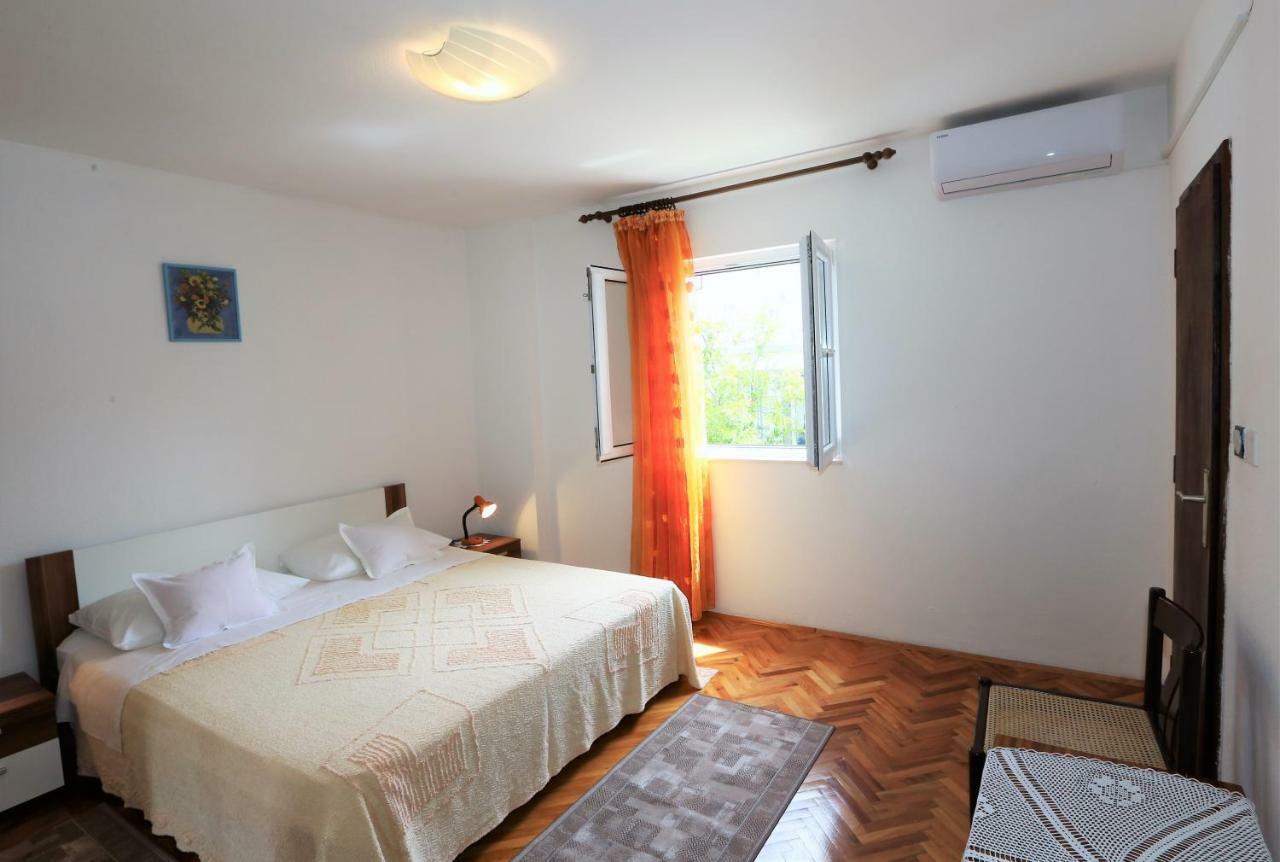 Apartmani Vinko 巴什卡沃达 外观 照片
