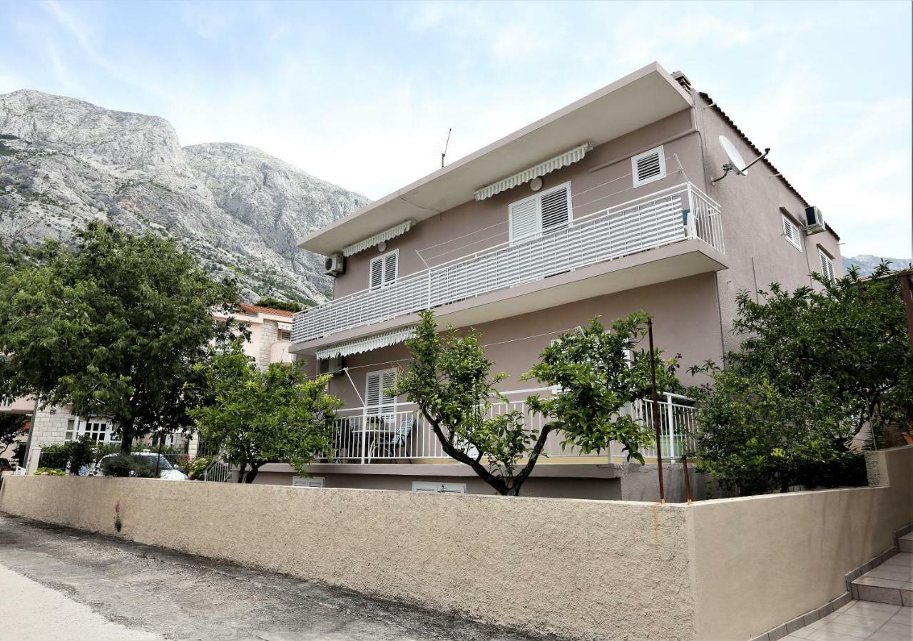 Apartmani Vinko 巴什卡沃达 外观 照片
