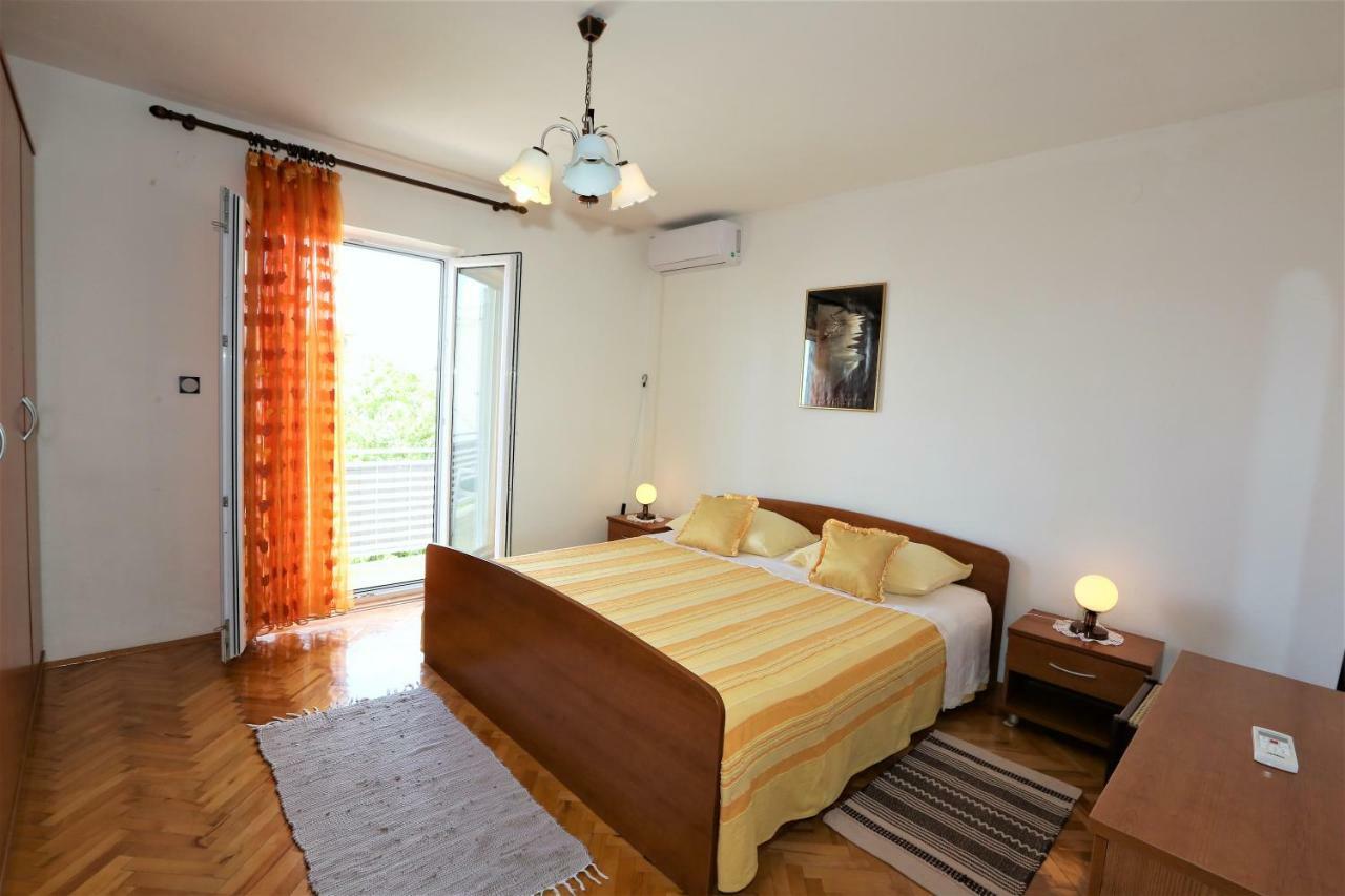 Apartmani Vinko 巴什卡沃达 外观 照片